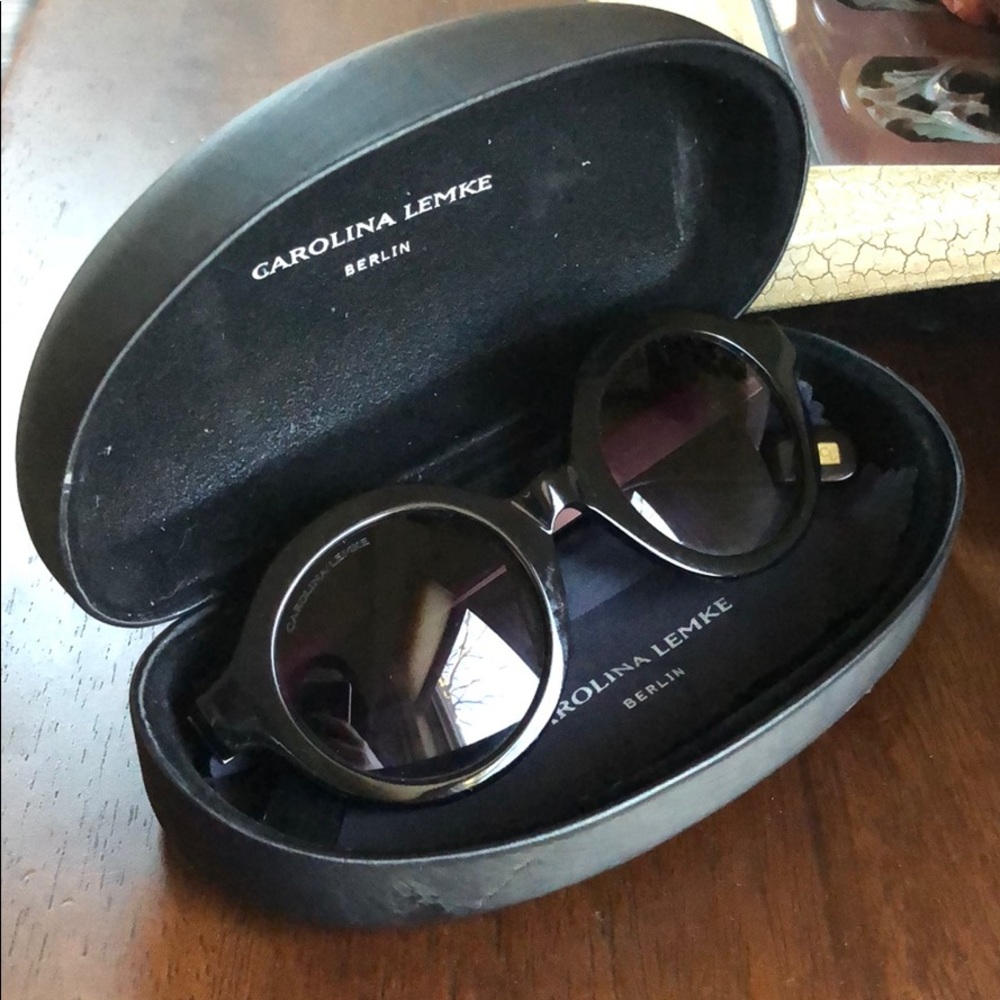 Carolina Lemke Round Black Sunglasses